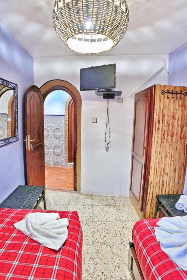 Aymane Rooftop Budget Panoramic Hotel シェフシャウエン エクステリア 写真