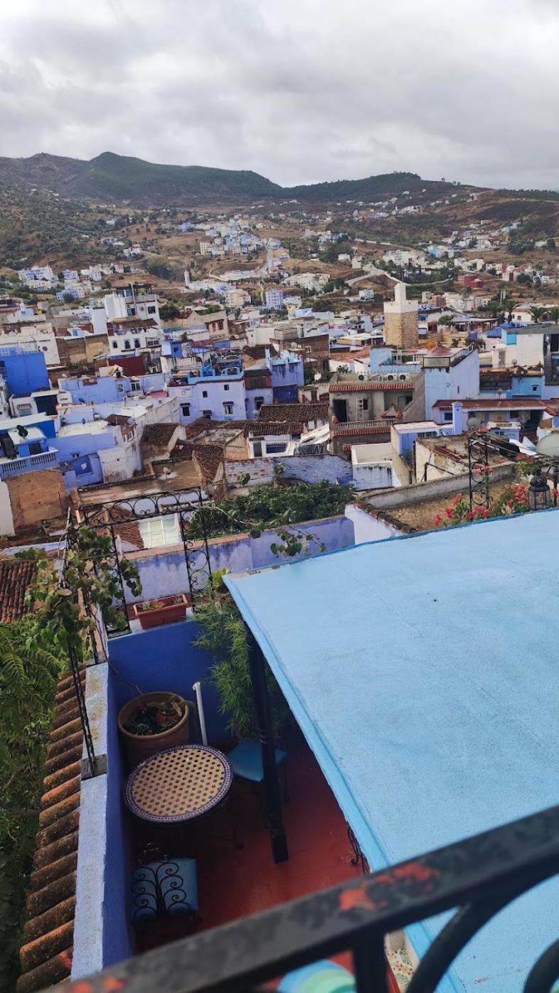 Aymane Rooftop Budget Panoramic Hotel シェフシャウエン エクステリア 写真